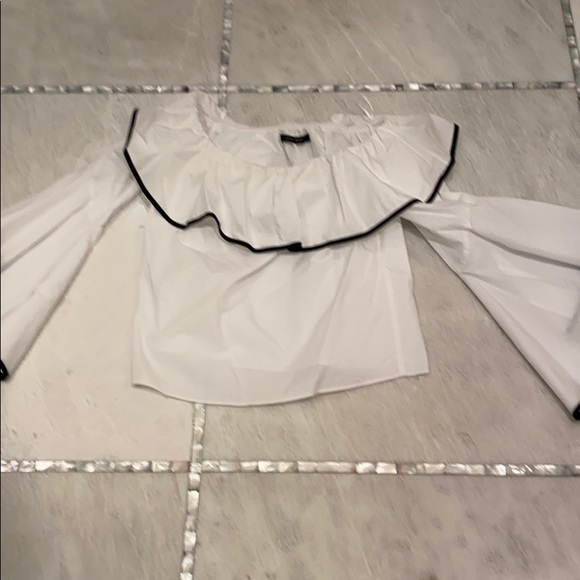 Zara women’s blouse. - Picture 1 of 1